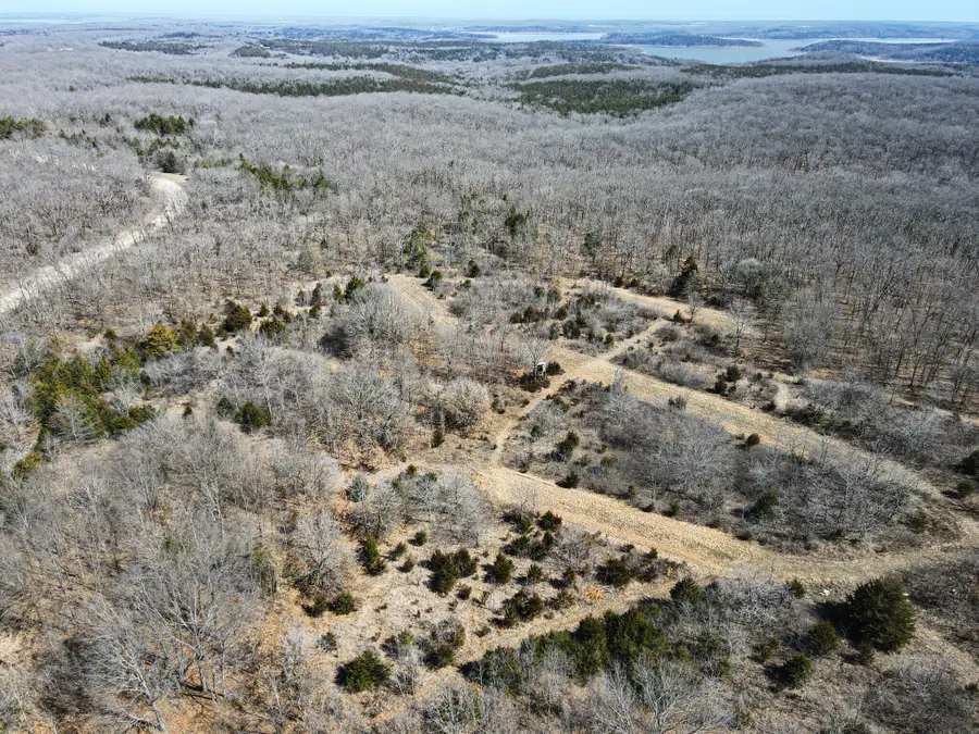 36950 White Rock Avenue, Warsaw, MO 65355 - #2