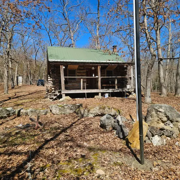 000 Velvet Antler Road Road, Camdenton, MO 65020