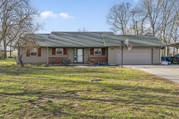 206 Plum Street, Sparta, MO 65753