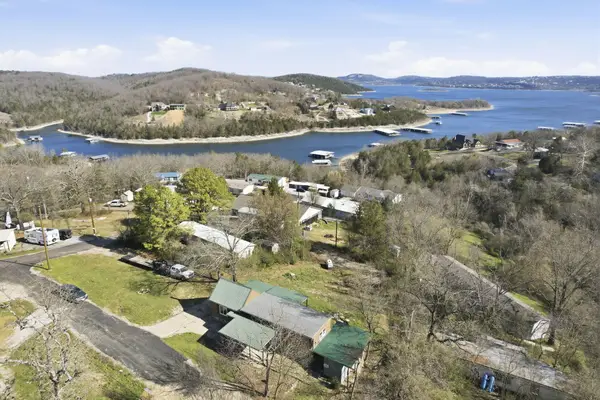 29 Adams Lane, Blue Eye, MO 65611