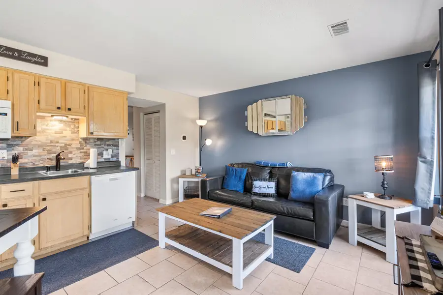 440 Fall Creek Drive #Apt 4, Branson, MO 65616 - #3