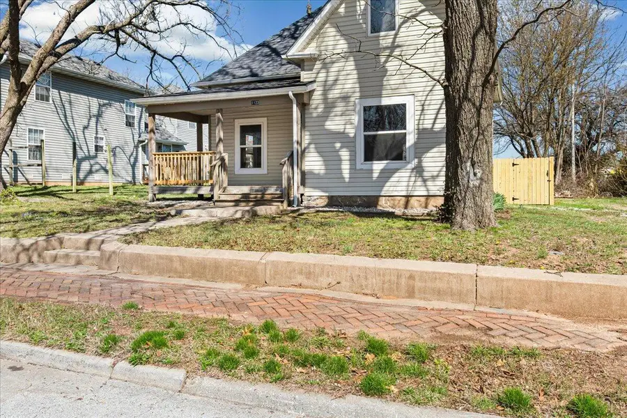 1123 E Blaine Street, Springfield, MO 65803 - #2