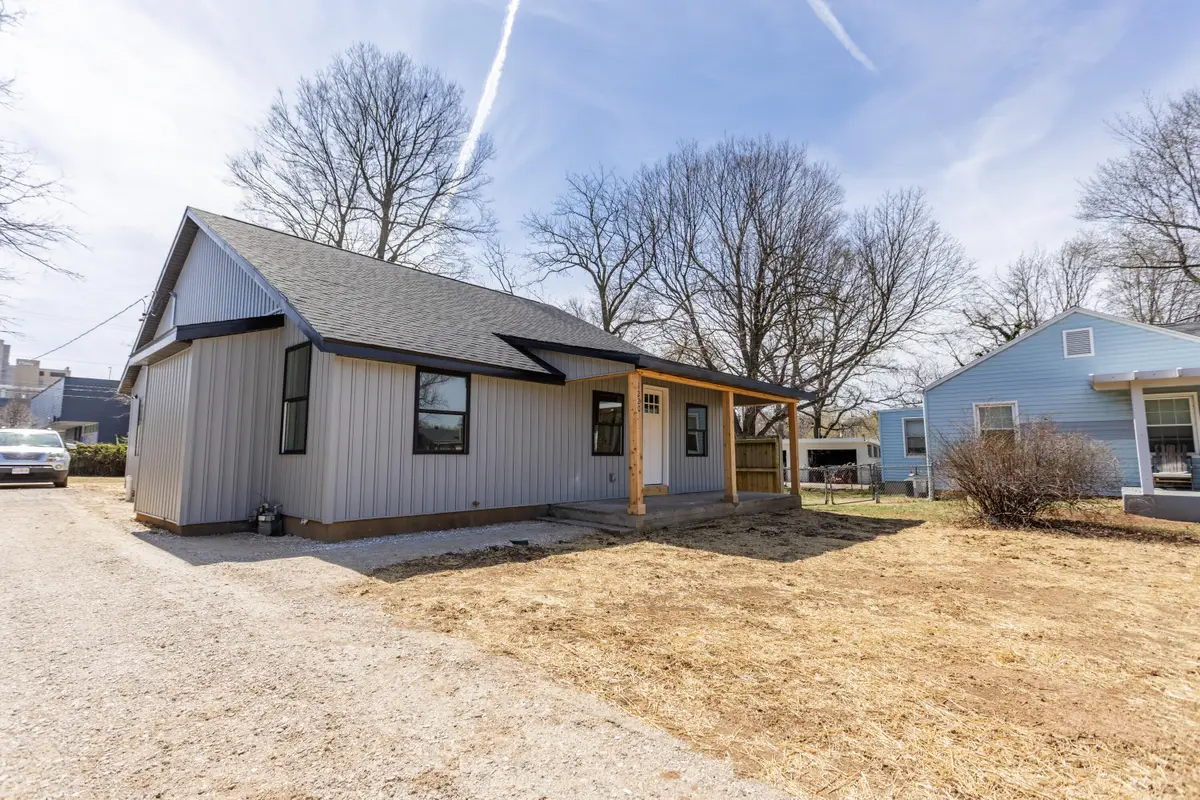 1220 E University Street, Springfield, MO 65804 - #1