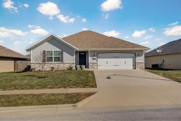 5601 W Pecan Street, Springfield, MO 65802