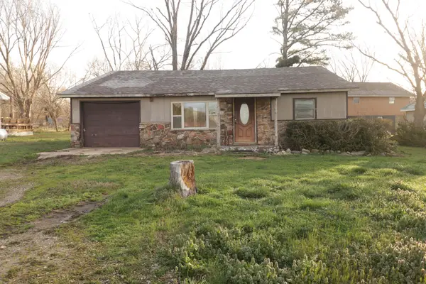 173 Church Street, Bradleyville, MO 65614