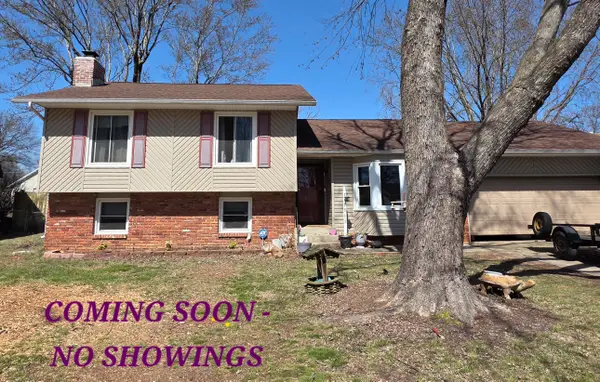 1711 W Whiteside Street, Springfield, MO 65807