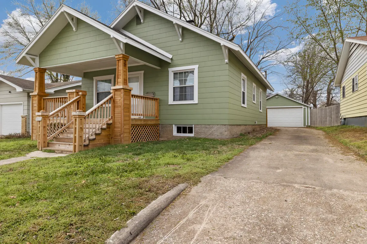 2111 N Rogers Avenue, Springfield, MO 65803 - #1