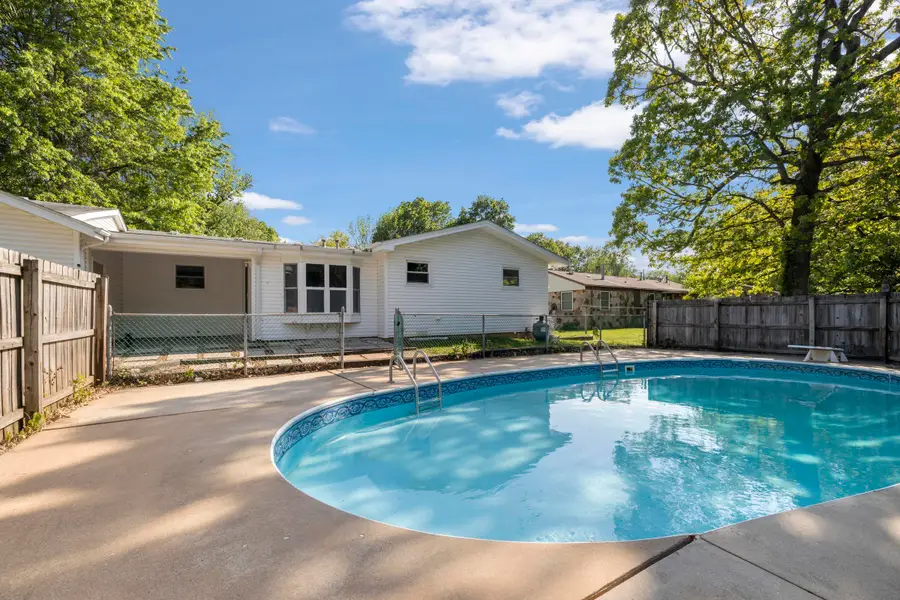 2855 E Lombard Street, Springfield, MO 65802 - #2