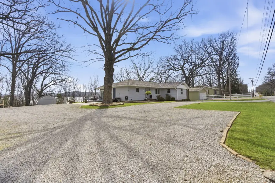 453 Dale Avenue, Hollister, MO 65672 - #3