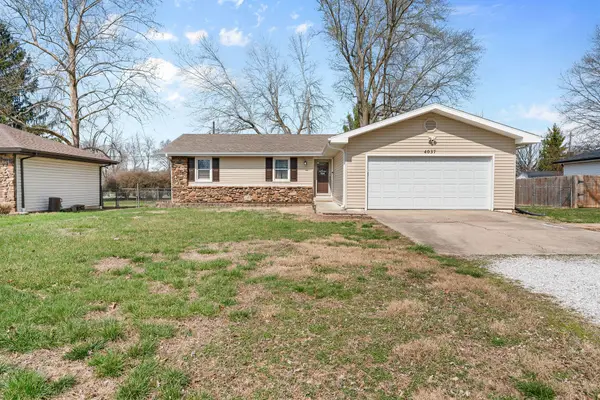 4037 W Gardenia Drive, Battlefield, MO 65619