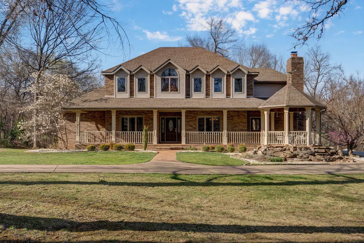 4810 N Red Hawk Circle, Springfield, MO 65803 - #1