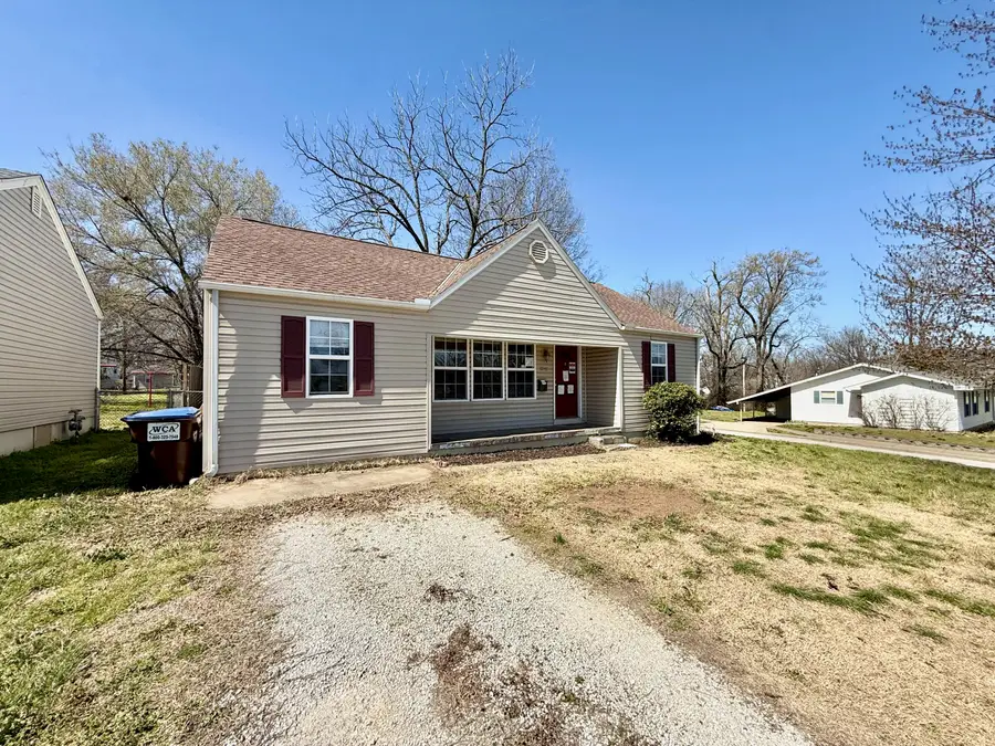 1341 N Fremont Avenue, Springfield, MO 65802 - #2