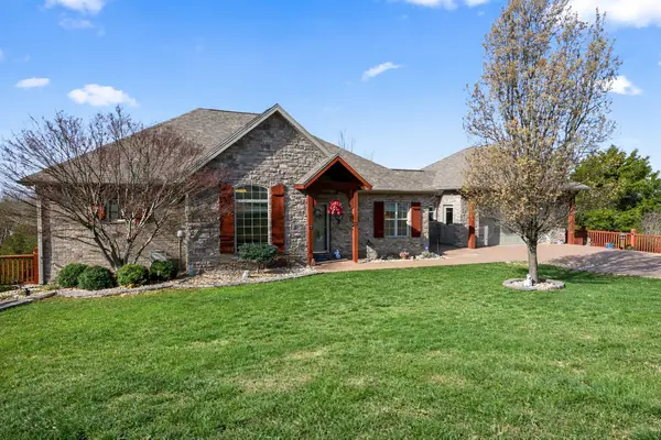 281 Silver Sunset Lane, Kimberling City, MO 65686