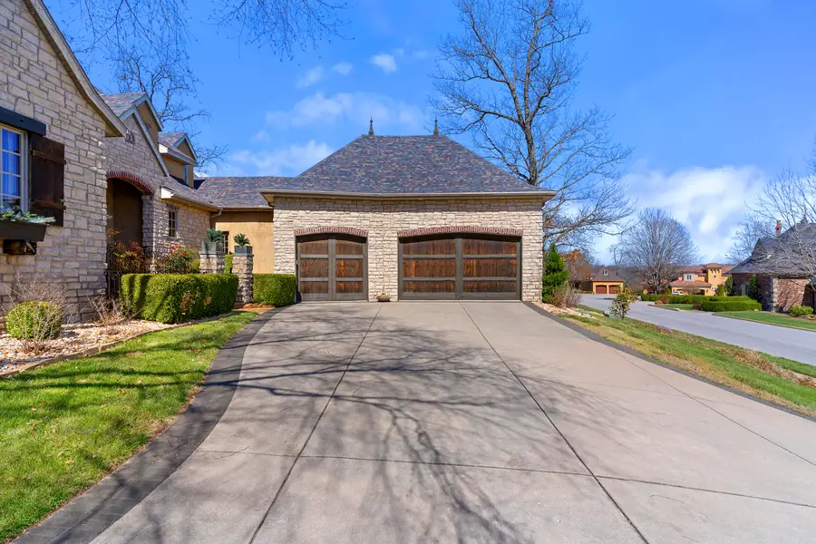 6221 S Bluff Ridge Road, Ozark, MO 65721 - #2