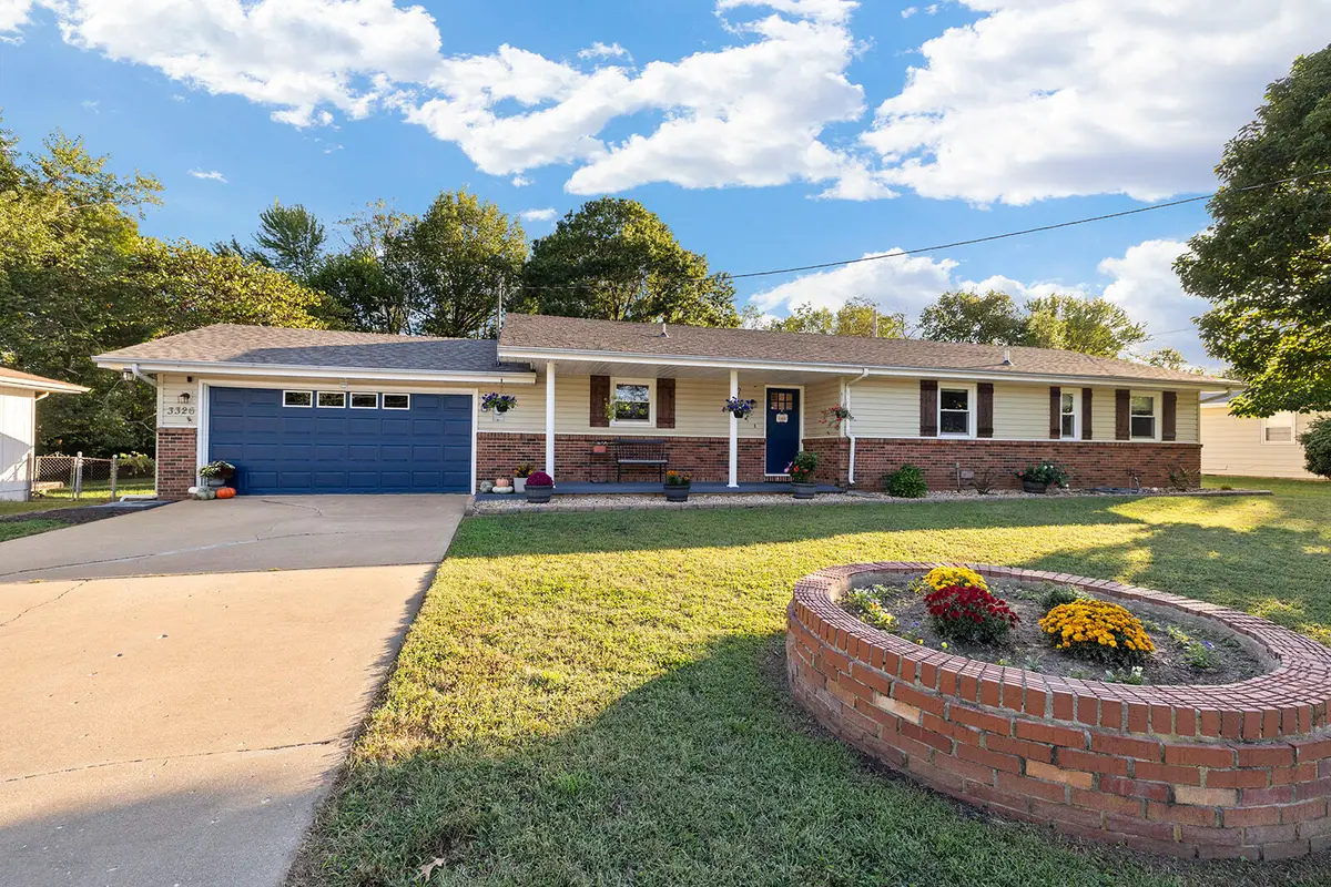 3326 E Independence Street, Springfield, MO 65804 - #1