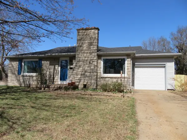 1705 E Latoka Street, Springfield, MO 65804