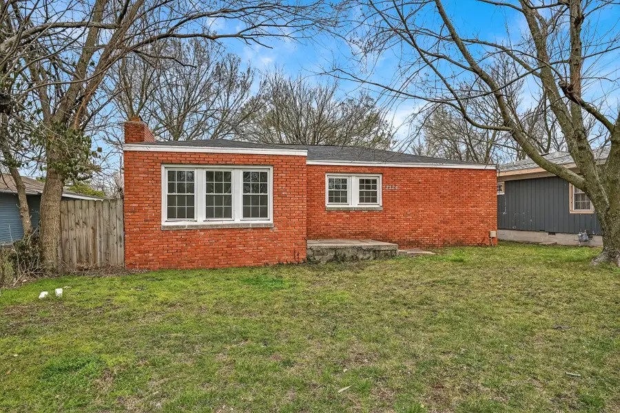 2124 N Kansas Expressway, Springfield, MO 65803 - #3