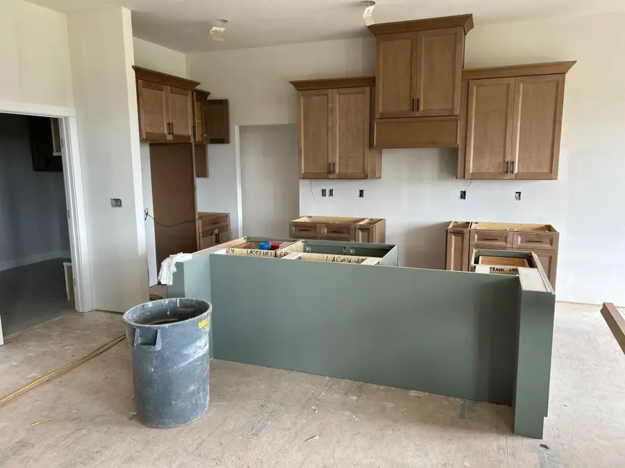 1632 W Silver Oak Drive, Springfield, MO 65810 - #3