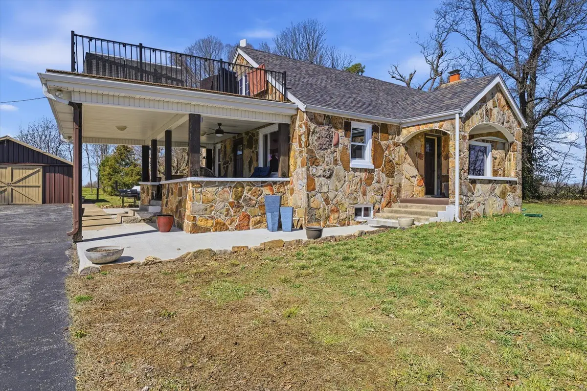 2015 S Farm Road 107, Springfield, MO 65802 - #1