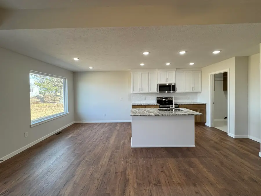 355 Division Street, Sparta, MO 65753 - #2
