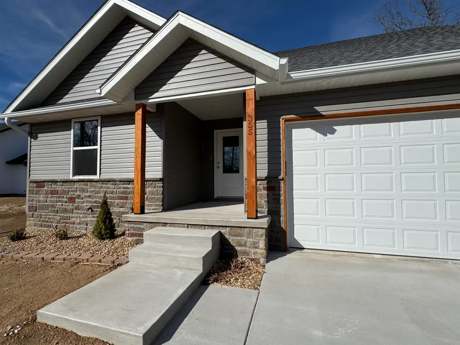 355 Division Street, Sparta, MO 65753 - #3