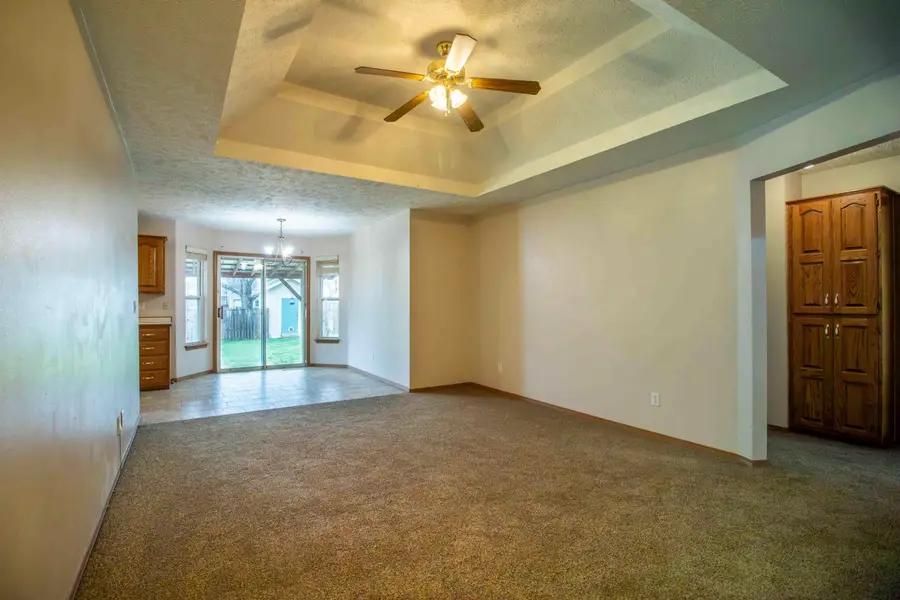 2919 W Page Street, Springfield, MO 65802 - #2