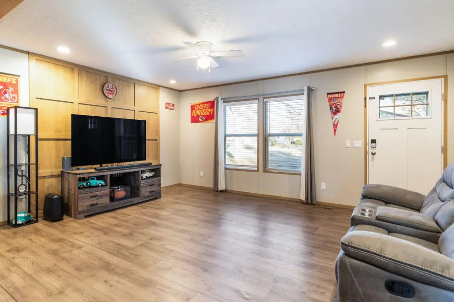 237 Beaver Creek Drive, Kissee Mills, MO 65680 - #3