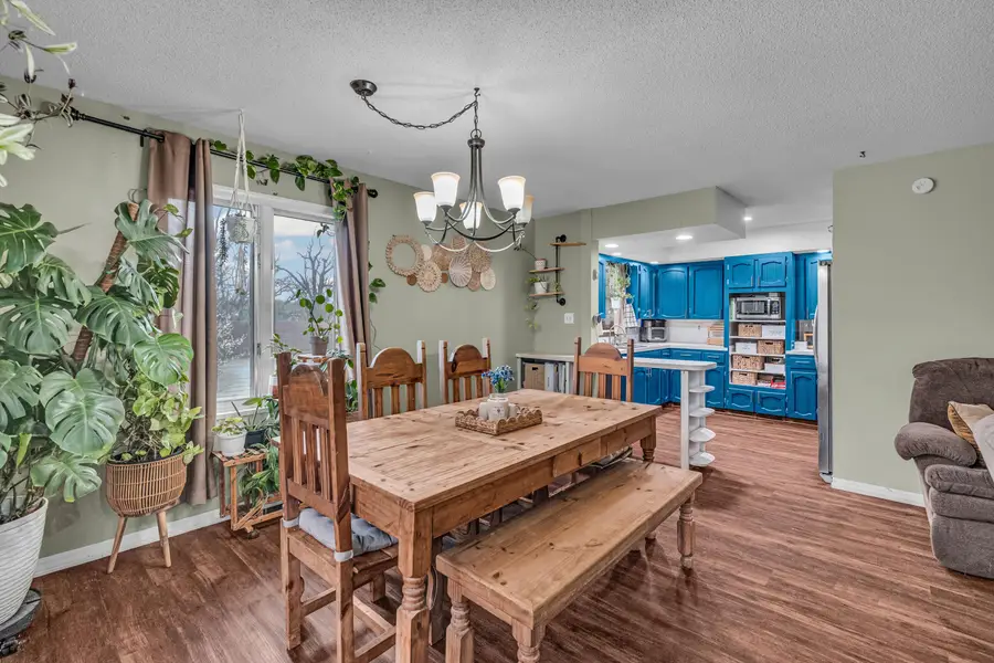 915 Jefferson Avenue, West Plains, MO 65775 - #3