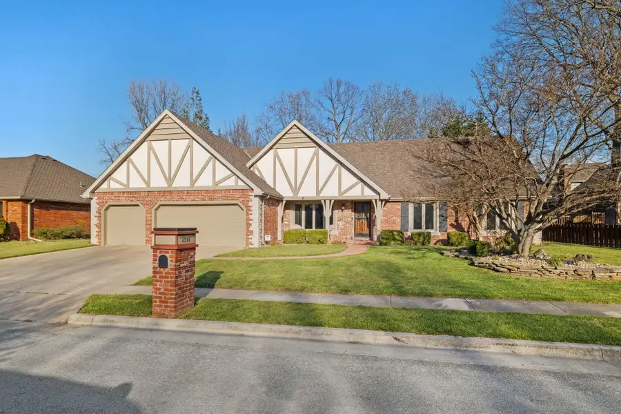 4706 S Connor Avenue, Springfield, MO 65804 - #3