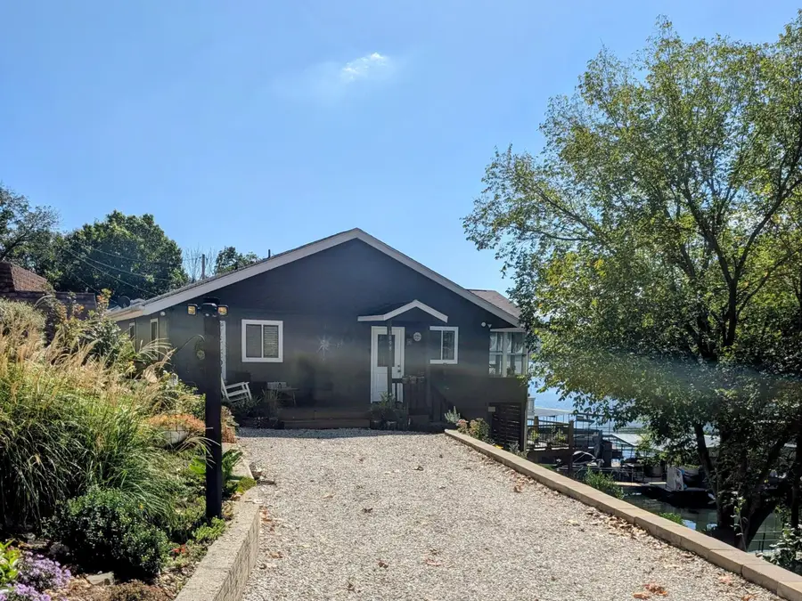 1098 Jupiter Road, Camdenton, MO 65020 - #3