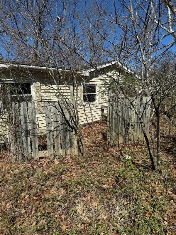 257 Robin Drive, Shell Knob, MO 65747