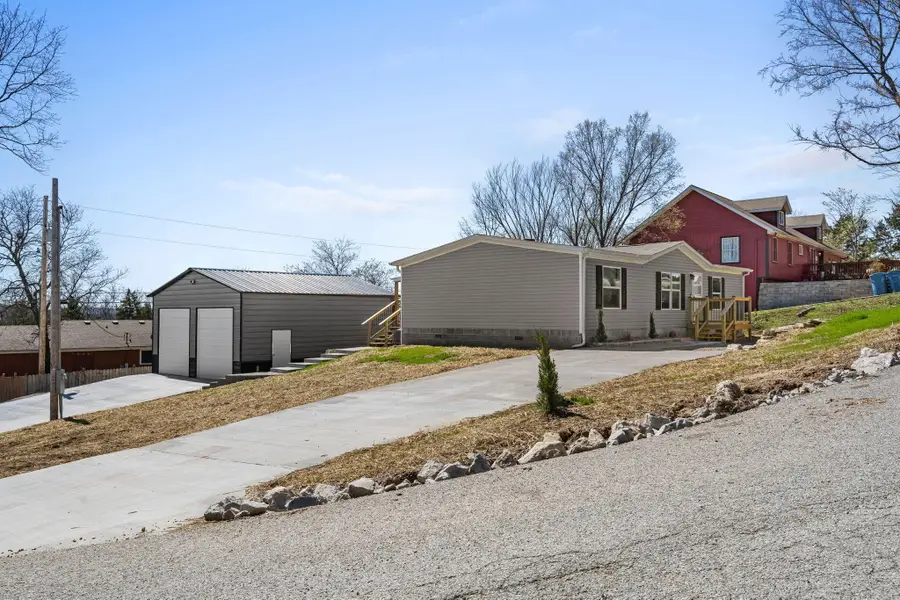 145 Grand Avenue, Branson, MO 65616 - #3