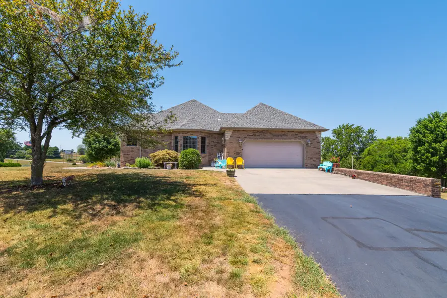 201 Green Oaks Drive, Ozark, MO 65721 - #2