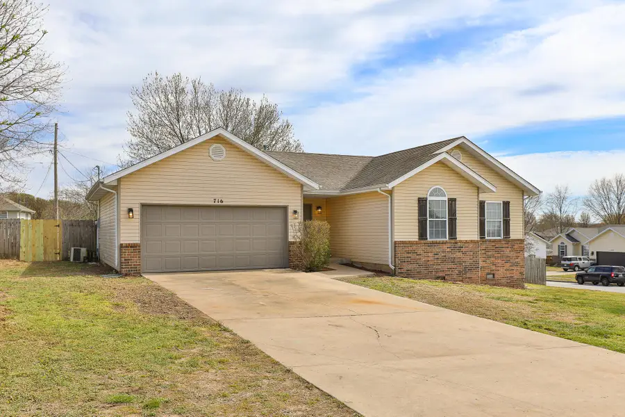 716 Daniel Lane, Willard, MO 65781 - #2