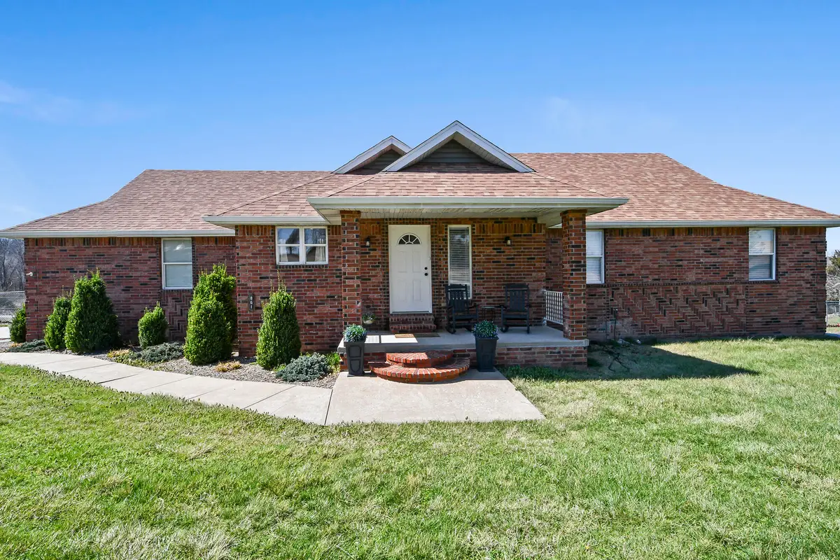 861 Country Meadows Road, Highlandville, MO 65669 - #1