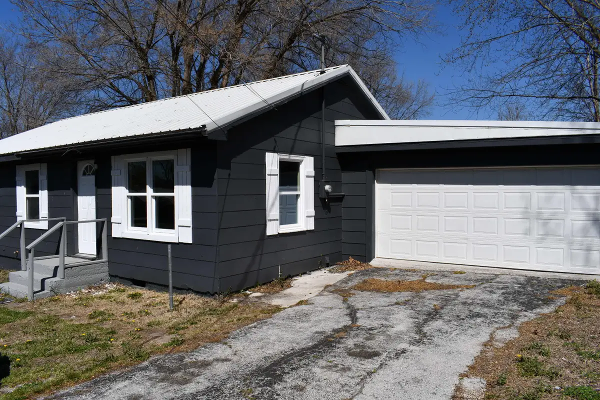 619 W Ramsey Street, Buffalo, MO 65622 - #1