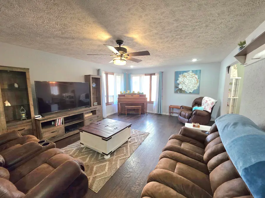 118 Wyn Street, Houston, MO 65483 - #3