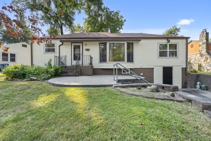 707 S 3rd Street, Branson, MO 65616 - #2