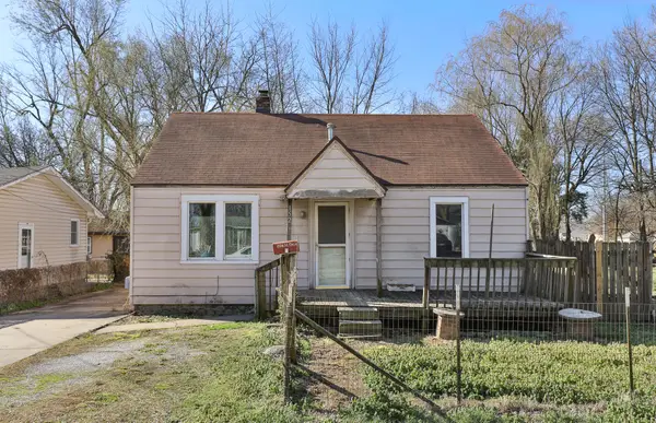 1526 W Dale Street, Springfield, MO 65803