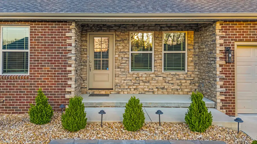 2322 Dawt Mill Drive, West Plains, MO 65775 - #2