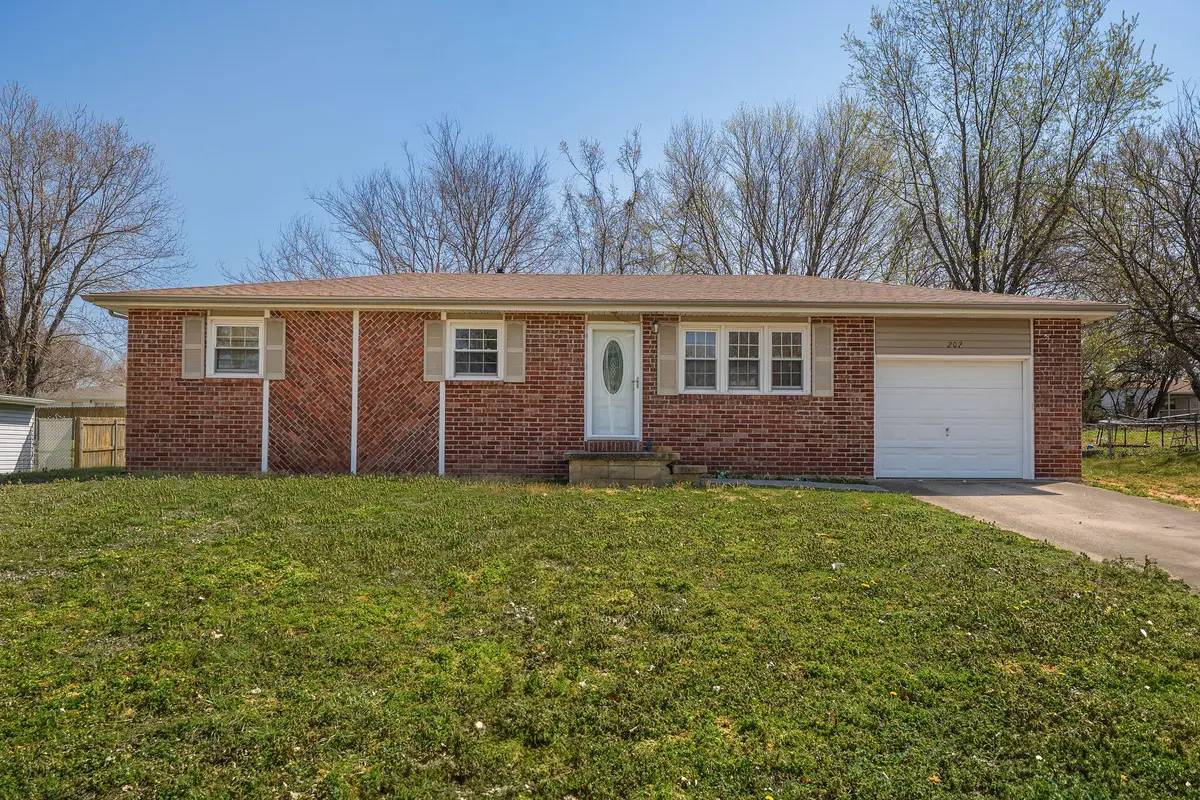 202 N Elmwood Avenue, Republic, MO 65738 - #1