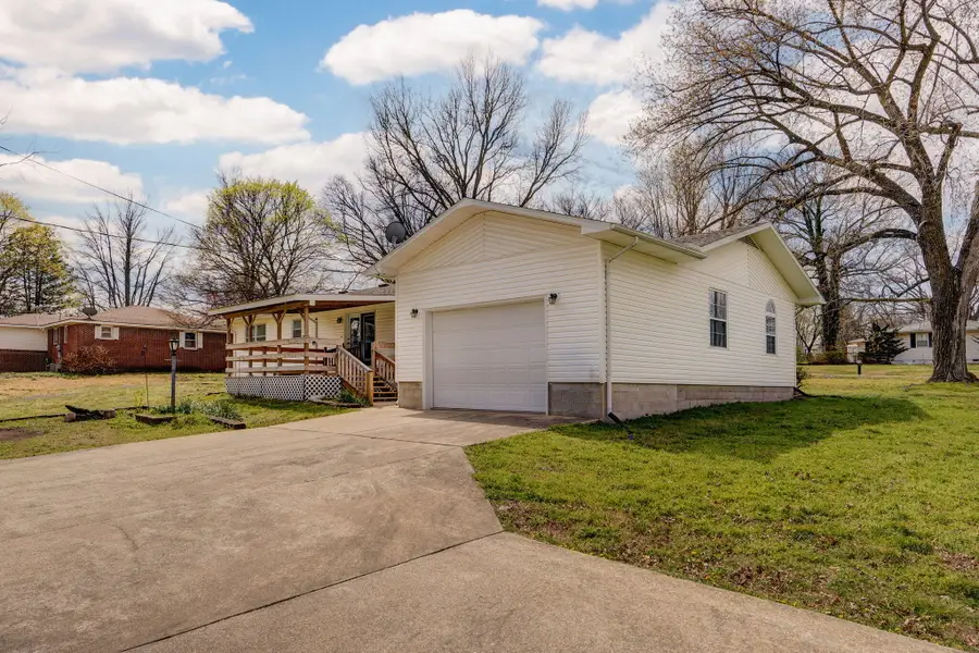 504 Garfield Street, Greenfield, MO 65661 - #2