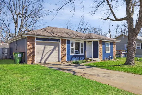 864 S Main Avenue, Springfield, MO 65806