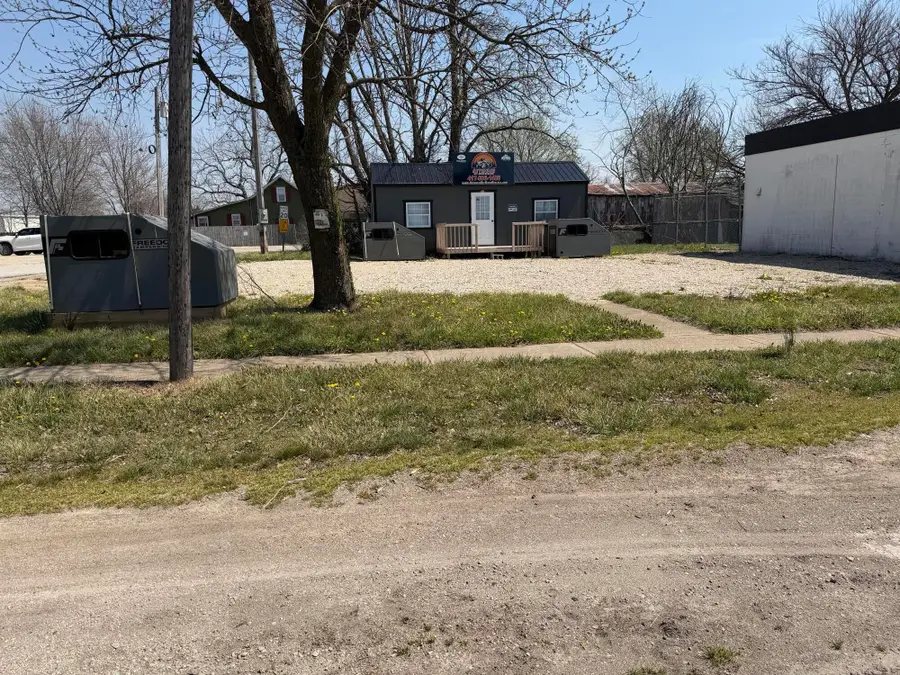 120 N Main Street, Seymour, MO 65746 - #3