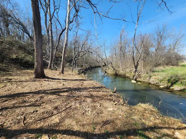 0 Lawrence 2080, Ash Grove, MO 65604