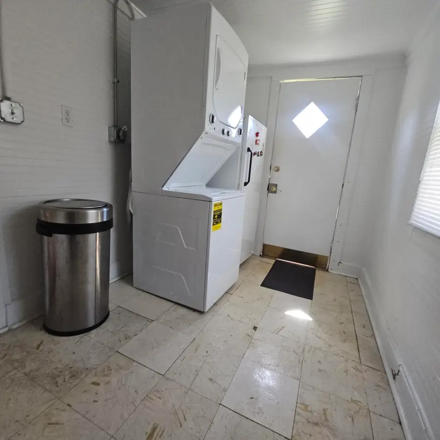 1153 S Maryland Avenue, Springfield, MO 65807 - #2