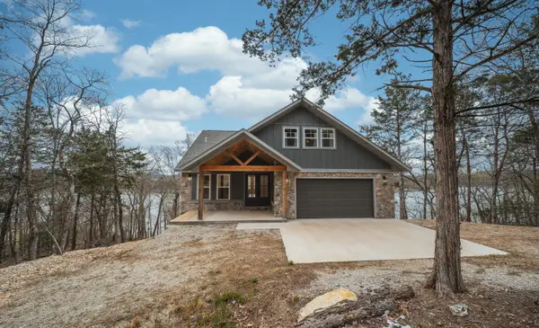 18048 Farm Road 2300, Eagle Rock, MO 65641