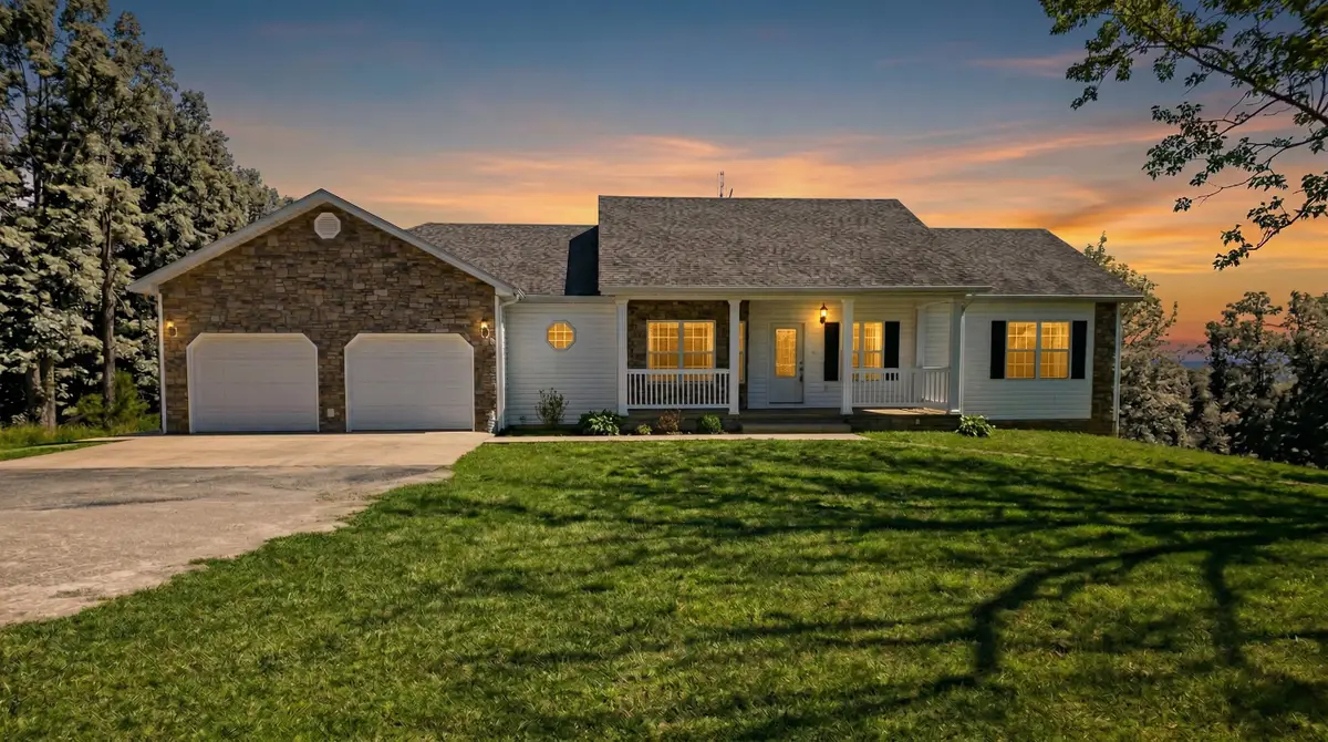 24 County Road 298, Thayer, MO 65791 - #1