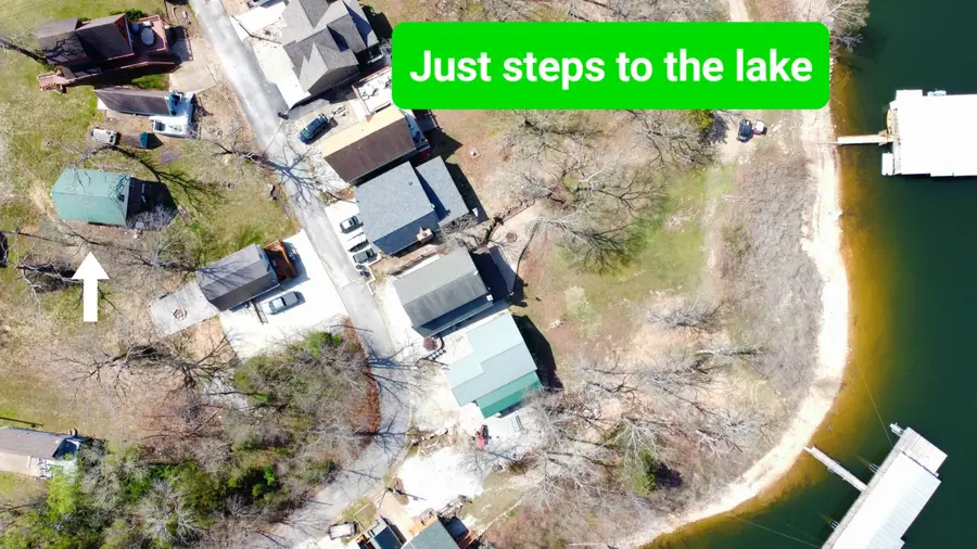 287 Wolfe Run Lane, Lampe, MO 65681 - #2