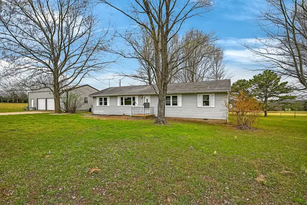 6629 Highway 17, Houston, MO 65483